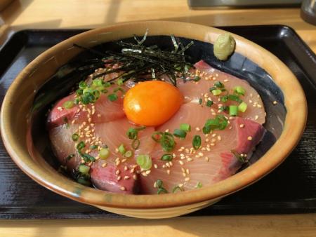 道の駅源平の里むれ　海鮮食堂じゃこや